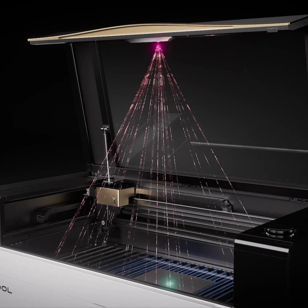 The P3 scanning a sheet before cutting